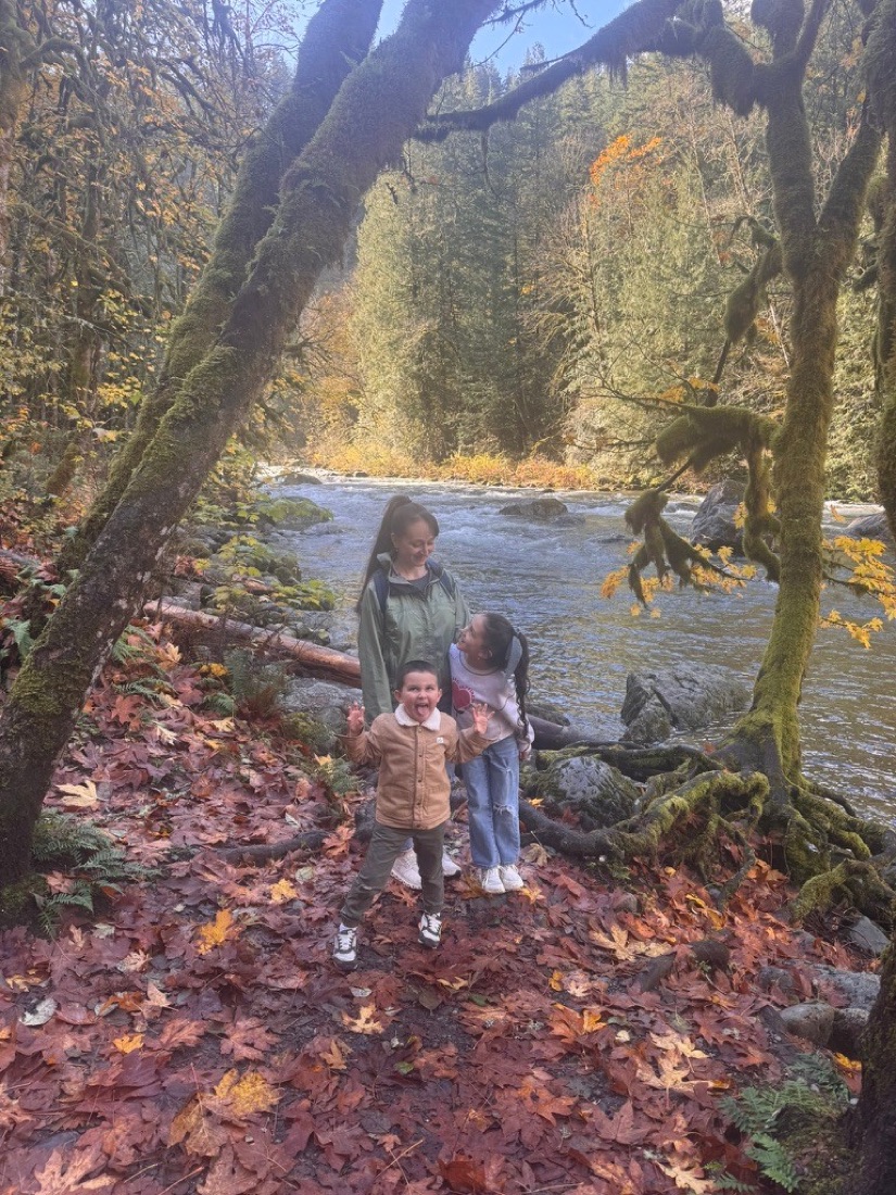 Jody and her kids on the Denny Creek trail in fall